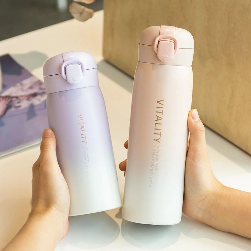 キッズ 直飲みタイプ ワンタッチ アウトドア ステンレスボトル 保冷 スポーツジャグ スポーツ 520ML 持ち運び マグボトル 男の子 保温 大容量 ダイレクトボトル 女の子 真空断熱層 中学生 子供用 小学生 380ML 水筒