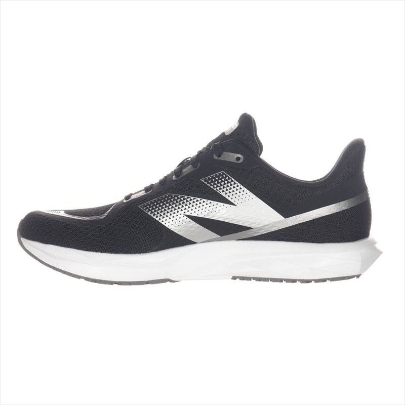 [New Balance]ニューバランスランニングシューズDynaSoft Flash v7 足幅:D(MFLSH4B...