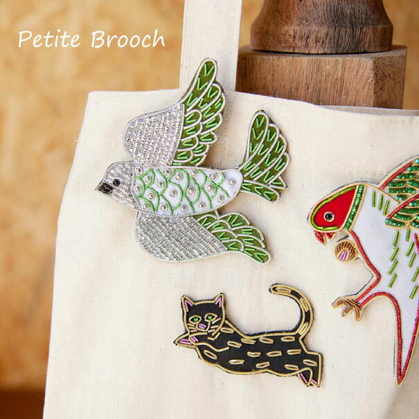 【メール便対応250円】amabro PETITE BROOCH ブローチ アンティーク バッヂ 鳥 猫 熊 鹿 ハト 鳩 オウム ビーズ 刺繍