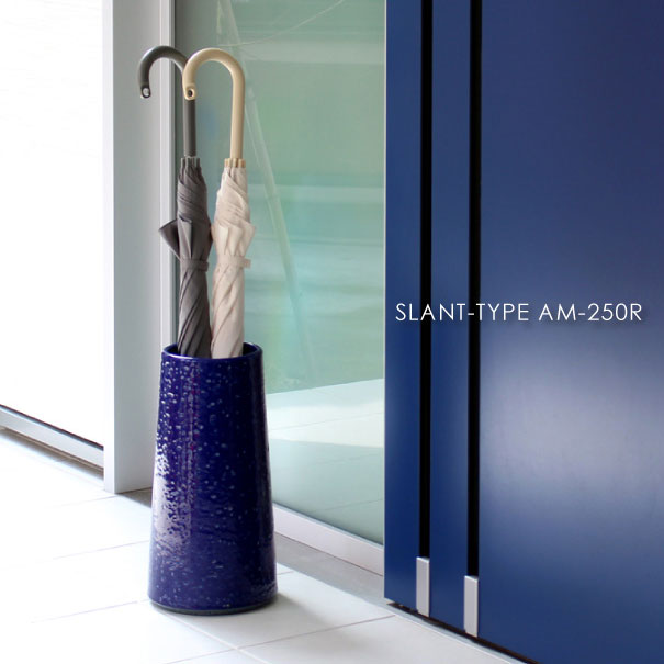 イワオベセラ スラントタイプ 瑠璃 ネイビー 傘立て おしゃれ 北欧 陶器 有田焼 磁器 屋外 かわいい ア..