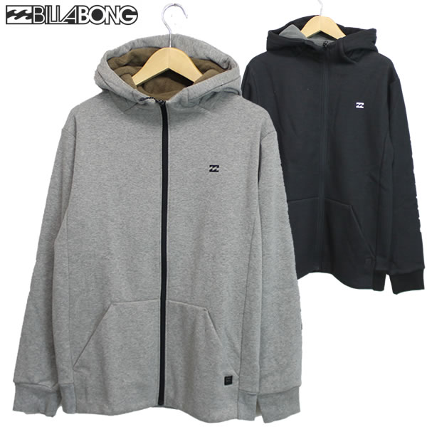 BILLABONG パーカー BURSHED POLY FLEECE BB012-025 定価：　￥11,000 (税抜き) BURSHED POLY FLEECE生地を使用したAdventure Divisionセットアップトップス。今までにない軽くてソフトな風合いで、そして保温も兼ね備えたマルチ素材。左胸にはアイコン、左袖にはロゴプリントを採用し、防寒としても履きこなせるスタイルで仕上げています。お揃いのボトムスと合わせれば、冬にサーフキャンプ・トリップ・キャンプにはもちろん、タウンユース、ラグジュアリーな部屋着としても◎。 素材：ポリエステル65％ 綿35％ サイズ M:　身丈69 身幅52 L: 　身丈71 身幅53 XL: 身丈72 身幅56 ※商品毎に若干誤差があります。 ◆予めご了承下さいませ◆ 在庫システムのデータ反映タイムラグ等により、まれにご注文商品が欠品している場合がございます。 お使いのパソコンやモニターの環境により、色に違いが 出ることがあります。