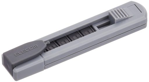 USB Type-Cポートをふさいでガード!空いているポートへの不正な接続を防止する"USB Type-Cポートガード"。 商品サイズ:本体:幅65.9mmx奥行12.9mmx厚さ7.1mm 材質:解除キー:POM、その他:ABS 重量:約4.8g パッケージ形態:袋 セット内容:本体x1、ストッパーx6