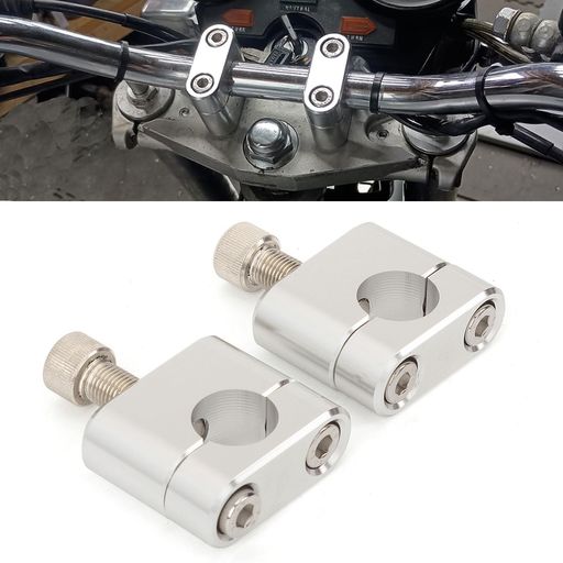 1. 取り外し可能なバーマウント付きのストッククランプを使用する7/8インチの22mm標準バーバイクと互換性があります。 2. このファットバーは、OEMトリプルクランプに適合するように設計されています。 3. ボルト径:35x12mm / 穴径:22mm / 4ピース小ボルトサイズ:20x8mm 4. 高品質のクランプ。 頑丈で軽量。 美しい色の陽極酸化。 5. ハンドルバーを上げると、より直立したライディングポジションになり、手首や背中の不快感を軽減します。