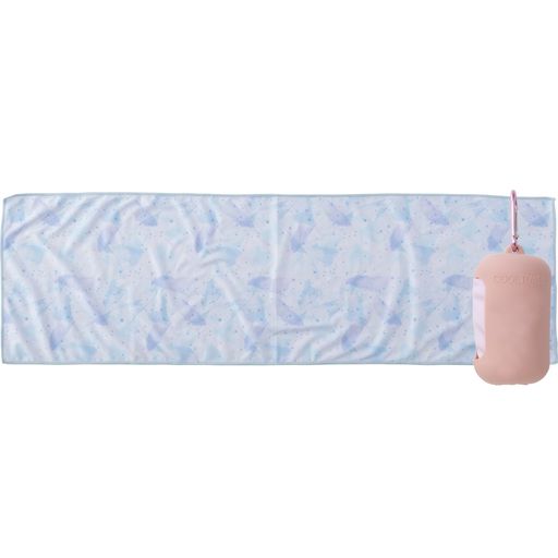 【濡らすだけでひんやり冷却】水に濡らして絞り、首に巻くだけで気化熱により冷却。暑い季節の熱中症対策に最適なクールタオルです。 【使いやすいサイズ】タオルサイズ:約90x20cm。首に巻きやすく、しっかりフィットして冷感をキープします。 【持ち運びに便利なシリコンポーチ付き】サイズ:約φ5x10cmのシリコンポーチ付き。濡れたままでも収納でき、カバンの中を濡らしにくい仕様です。 【カラビナ付きで携帯ラクラク】ポーチにはカラビナ付き。バッグやリュックに簡単に取り付けられ、アウトドアや通勤・通学にも便利。 【選べる涼しげデザイン】シロクマ・アイス・イエティ・ジェラートの4柄展開。見た目も涼しげで夏にぴったり。
