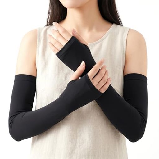 【UPF50+ UVカット率99%】最高レベルの紫外線カット機能。強い日差しから肌をしっかり守り、夏の日焼けを防止します。 【柔らかく通気性抜群】肌に優しい柔らかな素材と優れた通気性で、涼しく快適な着心地を実現します。 【接触冷感 吸汗速乾 清潔キープ】高品質なアイスシルク生地を採用。着用直後からひんやり涼しく、透湿性にも優れます。汗を素早く吸収・発散し、肌にべたつかず長時間清潔な状態をキープ。洗濯してもすぐに乾き、繰り返し使えます。 【親指穴付き 手の甲までカバー】親指穴設計で手のひらと手の甲までしっかりUV防止。スマホ操作や日常作業もスムーズに行えます。袖口の指掛け仕様でズレを防ぎ、快適に活動できます。 【ストレッチ素材 男女兼用】優れた伸縮性で長時間の着用でも疲れにくく、型崩れしにくい設計。男女問わず、様々な腕周りにぴったりフィットします。 【薄型コンパクト 幅広いシーンで活躍】薄く軽い生地でコンパクトに折りたため、バッグに携帯便利。紫外線対策はもちろん、冷房対策としてもすぐに装着できます。通勤・通学、ランニング、ゴルフ、登山、サイクリング、アウトドアなど、幅広いシーンでお使いいただけます。