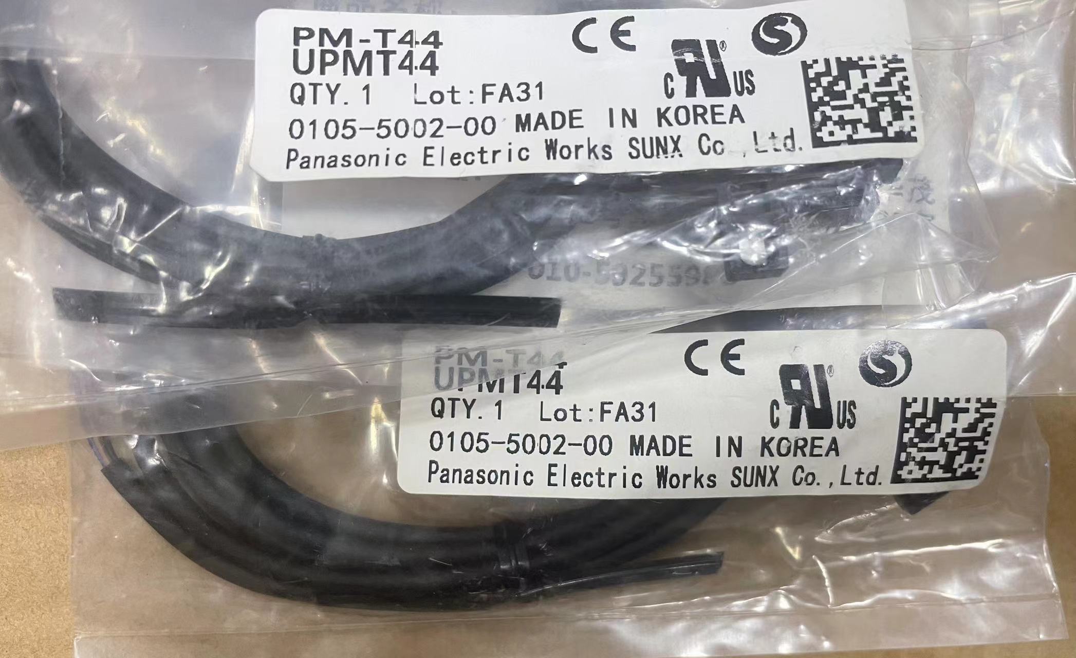 新品◆Panasonic PM-T44 Micro Photoelectric Sensor◆6ヶ月保証★★★