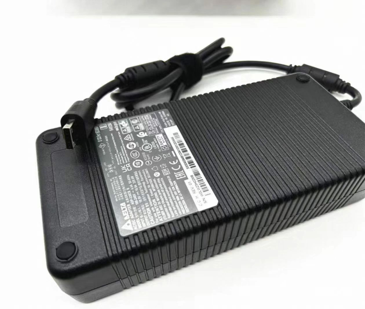 純正新品 DELTA 330W ACアダプター ADP-330AB B 19.5V 16.9A 方口 対応機種MSI GT77 GE76