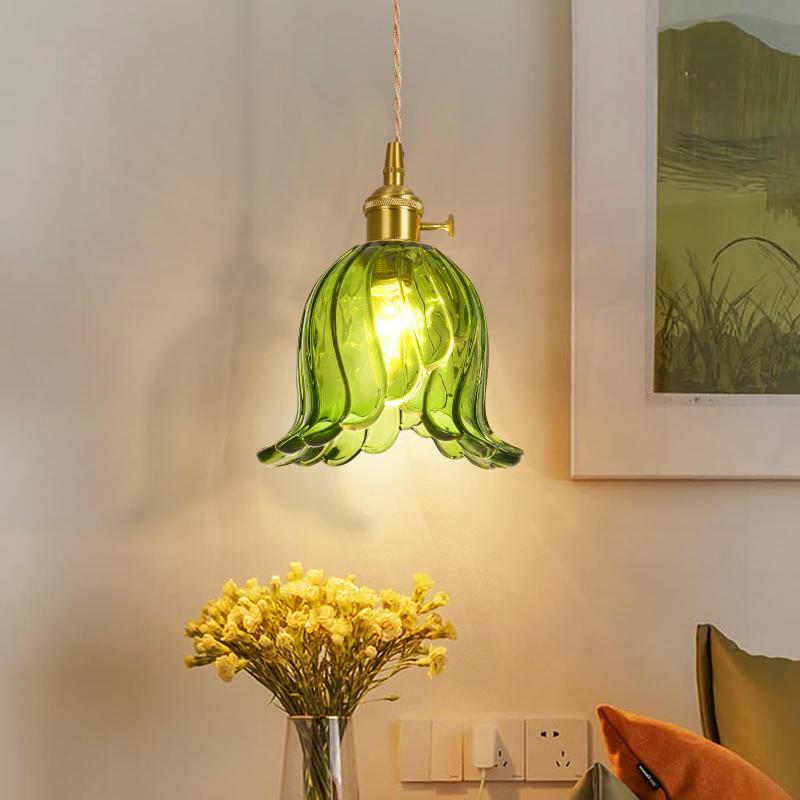ペンダントライト ガラス おしゃれ コード調整可能 引掛シーリング式 E26 LED対応 北欧 吊り下げ照明天井 照明器具 真鍮 ダイニングライト 飾りランプ レトロ