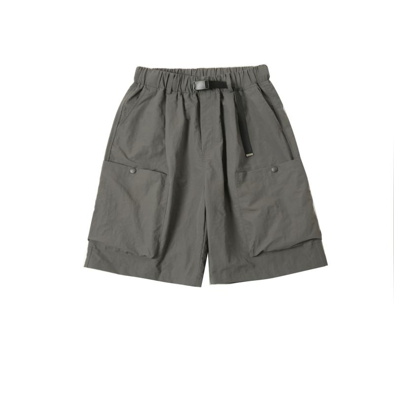・スタイル: 運動・主な素材: 聚酯纤维（涤纶）100%・パンツ丈: 短パン・パンツ型: 直筒・ストレッチ: 微弾・カラー展開: グレー、ブラック・サイズ展開: M、L、XL、2XL