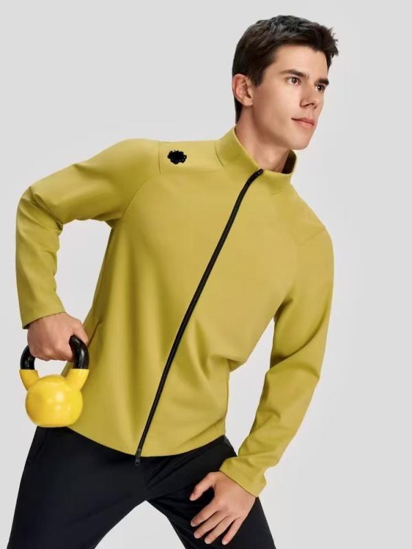・スタイル: 精致・カラー展開: ブラック、秋黄色、白灰色・サイズ展開: M、L、XL、XXL・主な素材: ポリエステル20%・袖丈: 長袖・ネックライン: 立領・フィット感: ゆったり・厚み: 薄手・柄: 無地・袖型: スタンダード・詳細デザイン: ステッチ・裾デザイン: ストレート・ポケット: ジップポケット・着用方法: アウター・カテゴリ: トップス・対象: メンズ・対象年齢: 成人・対象シーン: カジュアル・対象層: 青年