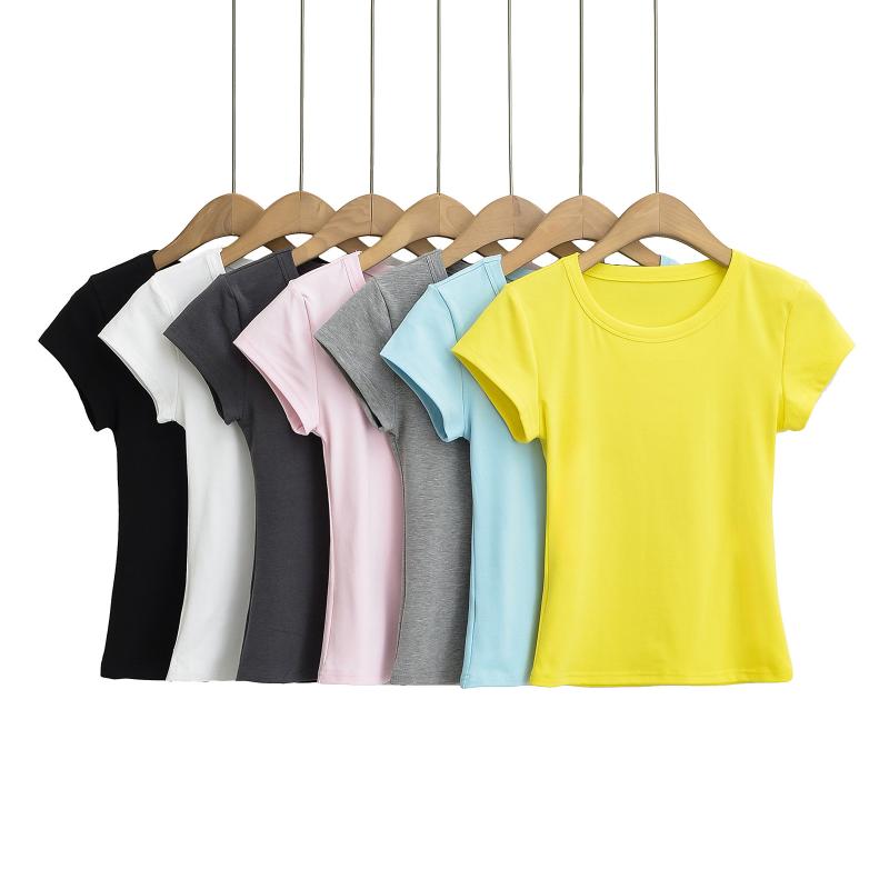 Tシャツ レディース クルーネック 半袖 ベーシック シンプル 韓国風 タイト 細見え 着回し トップス・カテゴリ: Tシャツ ・スタイル: 欧米風 ・素材: スパンデックス ・ネックライン: クルーネック ・袖丈: 半袖 ・シルエット: スリム ・カラー展開: ブラック、ホワイト、ピンク、ブルー、イエロー、ライトグレー、ダークグレー ・サイズ展開: S,M,L