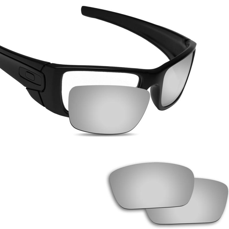 Oakley Fuel Cell用交換レンズ 偏光タイプ【有害なライトを濾過】偏光レンズはUVA、UVB、UVCなどの有害紫外線から100％保護。眩暈を低減、コントラストを高め、歪みを削除【アップグレードのミラーコーティング】ナノテクかつ硬化コーティングにより、ミラー表層と耐久性が実現された【腐食試験】寒いけど暑いけどコーティングが剥がれなくオリジナルな色合いを保つ。塩水、油汚れ、埃、傷なども完全に防ぐ。【強い耐衝撃性】ANSI Z80.3及びEN 1836:2005の規格を超える。【レンズ透過率】黒：8％　クリア：99％　ほかの色：18％【ぴったりしたサイズ】丁度よい切断でフレームにしっかりとフィットできる。**Fiskrーー6ヶ月の無理由、12ヶ月の新品交換