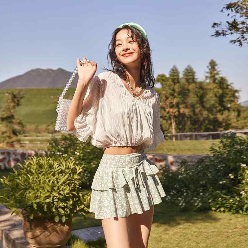 レディース 水着 セパレート 3点セット ビキニ 腹カバー スリム ガードル 小胸対応 韓国風 温泉 プール 浅緑 ナイロン 速乾 伸縮 軽量 セクシー フレッシュ