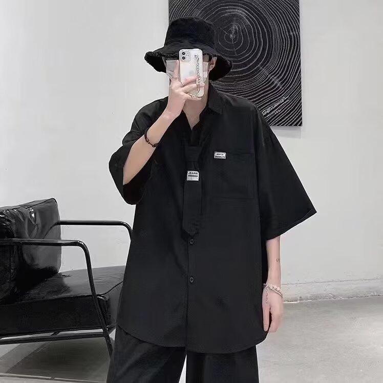 シャツ レディース トップス 半袖 ブラウス 制服風 接触 薄手 シンプル きれいめ カジュアル おしゃれ・素材: ポリエステル31-50%・スタイル: 軽熟カジュアル・款式: カーディガン・シルエット: ルーズ・ネックライン: 襟付き・袖丈: 五分袖/中袖・柄: 無地・厚さ: 普通・誤差範囲: 1-3cm・デザイン詳細: ステッチ・対象: 青年・カラー展開: ブラック, ホワイト, ブルー・サイズ展開: M, L, XL, 2XL, 3XL・適した季節: 四季・加工: 形態安定加工・年齢層: 大人・性別: 男性・製品カテゴリー: シャツ