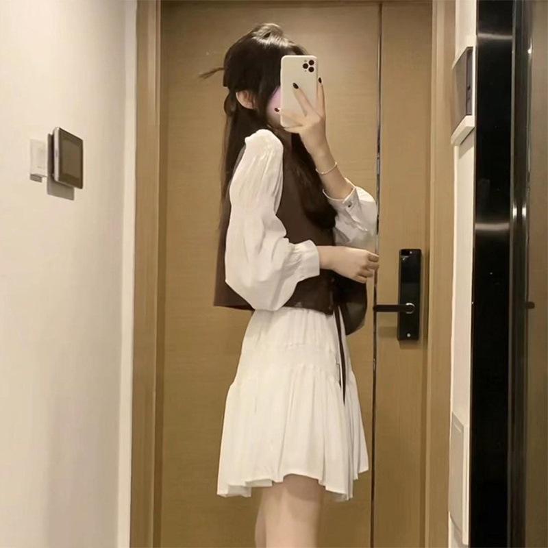 ワンピース レディース 長袖 ロング マキシ丈 秋 冬 秋冬 韓国風 きれいめ 上品 清楚 大人 カジュアル フェミニン デート 通学 旅行 お出かけ 白 ホワイト 無地 astershop-10655881 アスターショップ パッケージ画像
