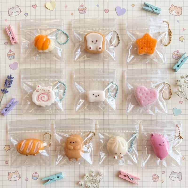 AuraSleeve ミニ スクイーズ キーホルダー 10個セット カワイイ ぷにぷに食べ物 シリコン チャーム やわらか水感 面白い スクイーズ玩具 ストレス解消グッズ 暇つぶし 感覚おもちゃ めろジョイ astershop-10737346 アスターショップ サンプル画像2
