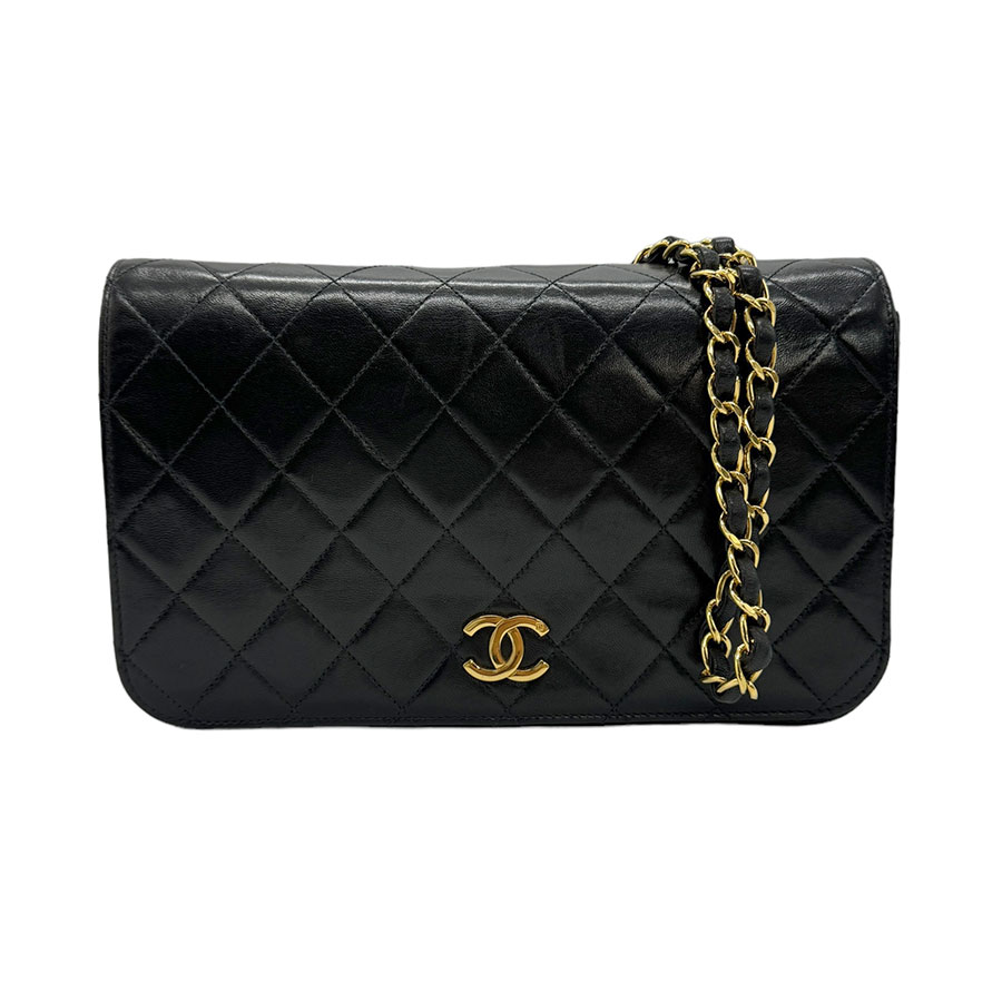 シャネル CHANEL ショルダーバッグ マトラッセ レザー/メタル ブラック/ゴールド レディース 送料無料【中古】 z0746