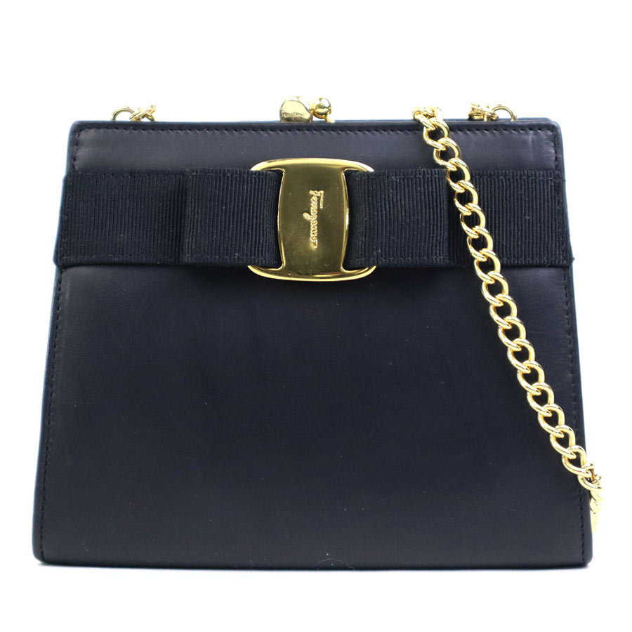 樂天商城 - サルヴァトーレフェラガモ Salvatore Ferragamo ショルダーバッグ ヴァラリボン レザー/メタル ブラック/ゴールド レディース 送料無料【中古】 e61621k