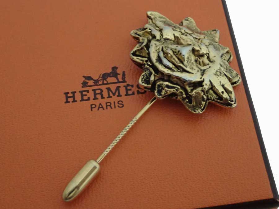 エルメス HERMES ピンブローチ BIJOUTERIE FANTAISE ゴールド 金属素材 ブローチ ピンバッジ レディース メンズ 【中古】【おすすめ】 - e50112a