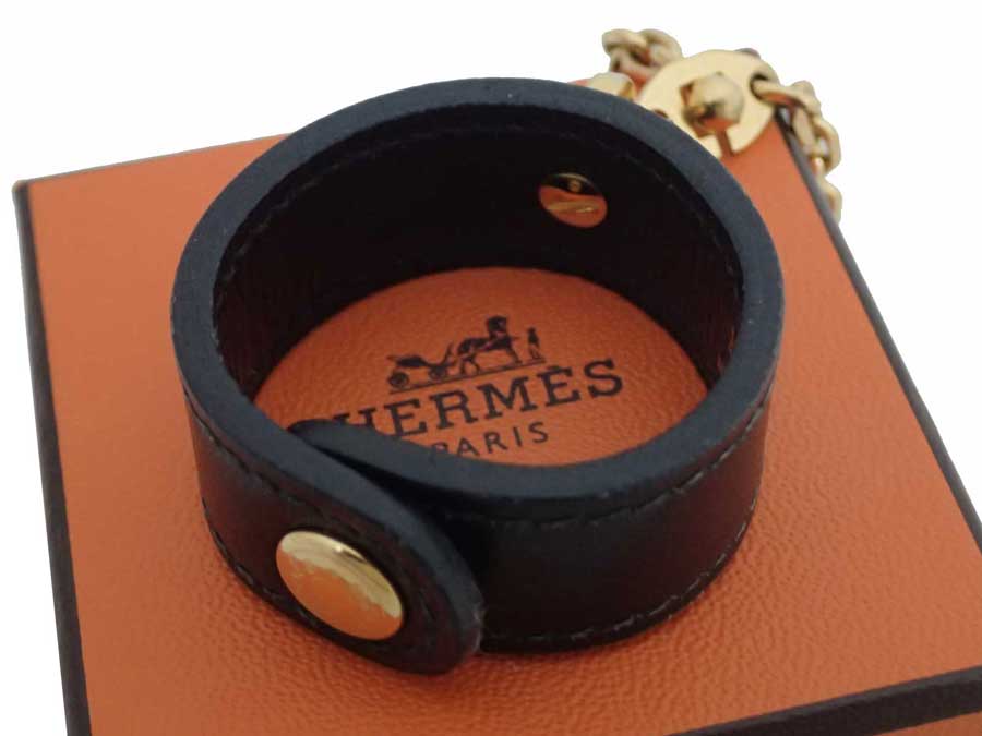 エルメス HERMES グローブホルダー ブラック レザーxゴールド金具 バッグチャーム レディース メンズ 送料無料【中古】【おすすめ】 - e51407aのサムネイル