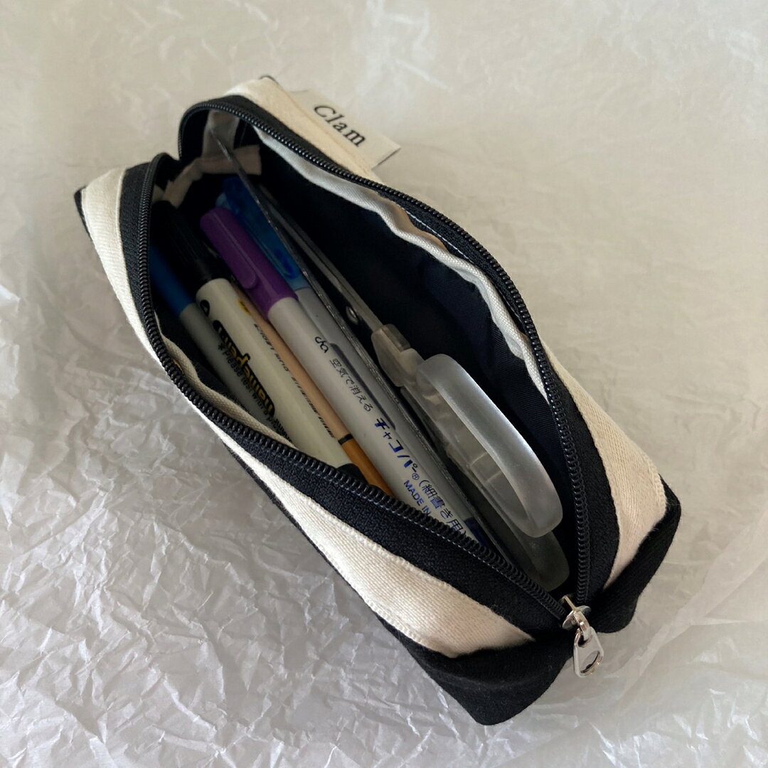 【Clam正規販売店】Clam Round Pencilcase Black 韓国 ブランド ハンドメイド ペンケース 筆箱 高校生 大容量 小物入れ 布 ポーチ 収納 大きめ かわいい おしゃれ 整理 handmade 日本 販売 ギフト プレゼント【送料無料】 astore-10000628 Astore サンプル画像3