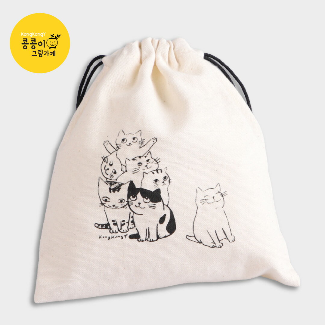KongkongY Cozy cat lucky pouch 巾着ポーチ コスメポーチ かわいい 韓国 ブランド 猫 ファブリック コットン 布 おしゃれ 小物入れ ミニポーチ ニャンコ 仔猫 誕生日プレゼント ギフト 日本 販売