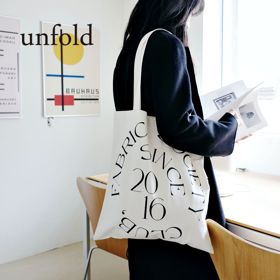 unfold signature09 tote bag アンフォールド トートバッグ レディース 韓国 ブランド 大きめ 布 シンプル 無地 a4 縦長 マチあり 大きい エコバッグ サブバッグ 日本 販売 ギフト プレゼント 【送料無料】