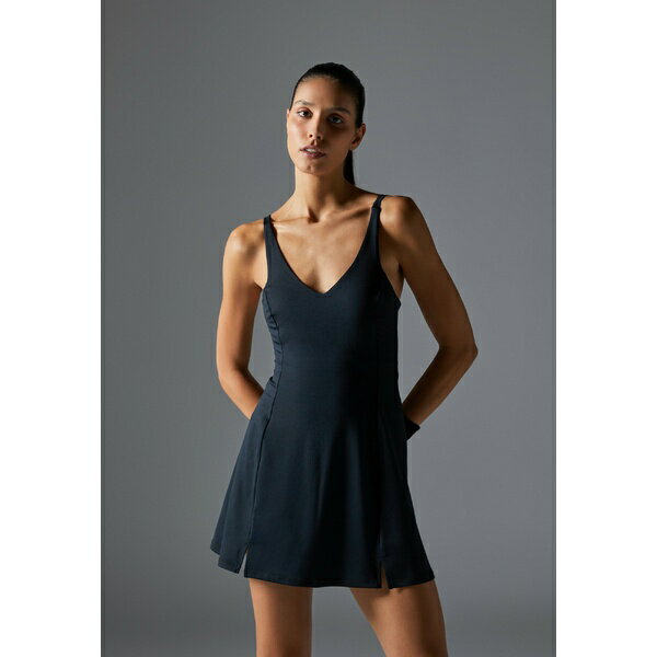 イーブン アンド オド レディース ワンピース トップス Sports dress - black
