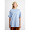 硼 ǥ եåȥͥ ݡ TEE - Basic T-shirt - blue grey heather