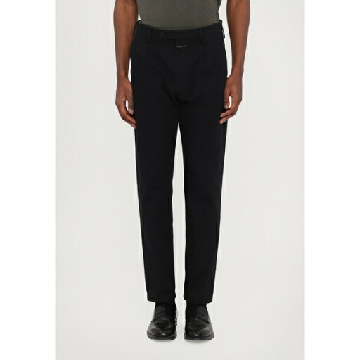 クローズド メンズ カジュアルパンツ ボトムス BERGEN TAPERED - Trousers - black クローズド メンズ カジュアルパンツ ボトムス BERGEN TAPERED - Trousers - black
