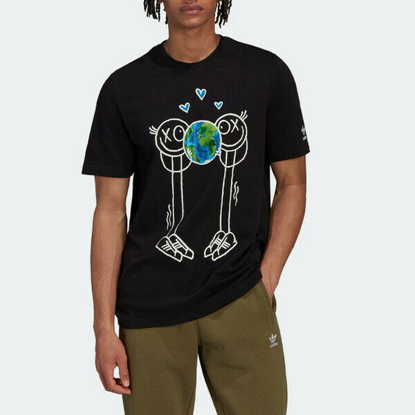 adidas アディダス メンズ スニーカー 【Men's adidas originals Cartoon Pattern Printing Logo Round Neck Short Sleeve Black T-Shirt HR7113】 サイズ US_M_M