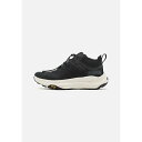 ホカオネオネ レディース テニス スポーツ TRANSPORT CHUKKA GTX - Hiking shoes - black/alabaster