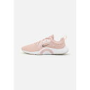 ナイキ レディース フィットネス スポーツ RENEW IN SEASON TR 11 - Training shoe - pink oxford/metallic pewter/pale coral/white/summit white/college grey(4)