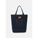 リーバイス メンズ ショルダーバッグ バッグ BACK POCKET TOTE UNISEX - Tote bag - navy blue