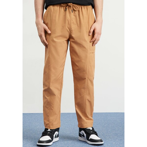 ジョーダン メンズ カジュアルパンツ ボトムス PANT - Cargo trousers - legend dk brown/white