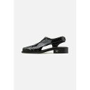 ゲーエムベーハー メンズ スリッポン・ローファー シューズ HAWI SLINGBACK CUT OUT UNISEX - Slip-ons - black