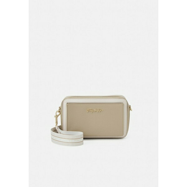 トミー ヒルフィガー レディース ショルダーバッグ バッグ ICONIC CAMERA BAG - Across body bag - beige