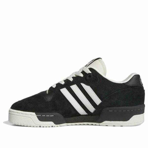 ■ブランド adidas(アディダス)■商品名 (WMNS) adidas Rivalry Low 'Black Ivory' IF6256■色 Core Black/Ivory/Core Black■サイズ サイズ US_5(22.0cm) ■表記の日本サイズは参考サイズとなります。実際のサイズとは前後する可能性がございます。 ■海外からお取り寄せ商品となりますので、お届けまで2週間〜3週間お時間頂いております。 ■返品・交換の対象外となっております。 ■店内全品【送料無料】です！（※沖縄・離島は別途送料3,300円がかかります） サイズ別価格表 (サイズをクリックして商品ページに飛んでください) サイズ 価格 US_W_4.5 37,800円 US_W_5 34,800円 US_W_5.5 30,800円 US_W_6 29,800円 US_W_6.5 30,800円 US_W_7 35,800円 US_W_7.5 49,800円 US_W_8 113,800円 US_W_8.5 59,800円 US_W_9 62,800円 US_W_9.5 54,800円 US_W_10 60,800円 US_W_11 59,800円