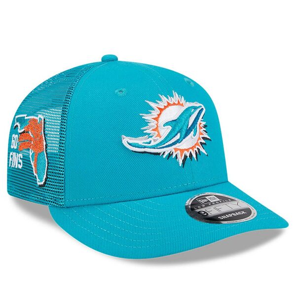 j[G Y Xq ANZT[ Miami Dolphins New Era 2024 NFL Draft Low Profile Trucker 9FIFTY Adjustable Hat Aqua