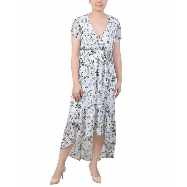 ニューヨークコレクション レディース ワンピース トップス Petite Short Sleeve High Low Hem Chiffon Dress Ivory Blue Floral