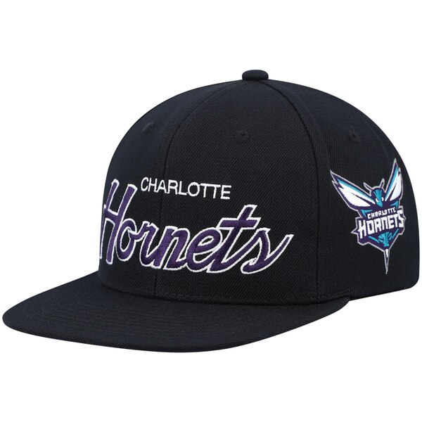 ~b`F&lX Y Xq ANZT[ Charlotte Hornets Mitchell & Ness Hardwood Classics Script 2.0 Snapback Hat Black