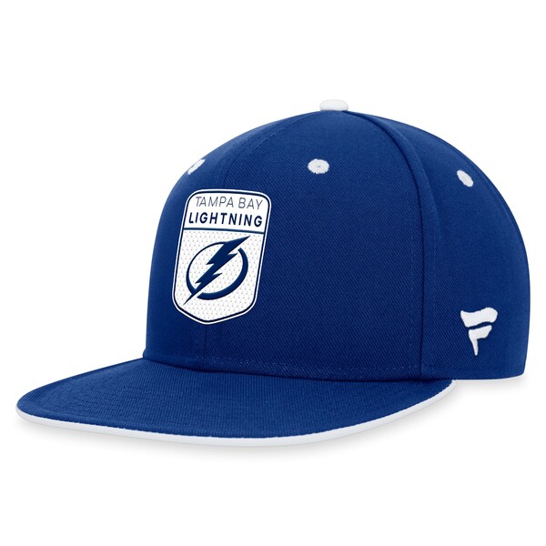 t@ieBNX Y Xq ANZT[ Tampa Bay Lightning Fanatics Branded 2023 NHL Draft Snapback Hat Blue