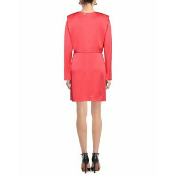 レディース ワンピース かわいい レトロ グリーン 花柄 ワンピース。 2025夏ので 甘く 年齢を 感じさせにくい パフスリーブ。 Vネックの ミドル 丈