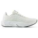 New Balance ニューバランス レディース スニーカー 【New Balance FuelCell Propel v5 White Black】 サイズ...