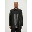 バリー レディース ジャケット&ブルゾン アウター L0PE361L - Leather jacket - black