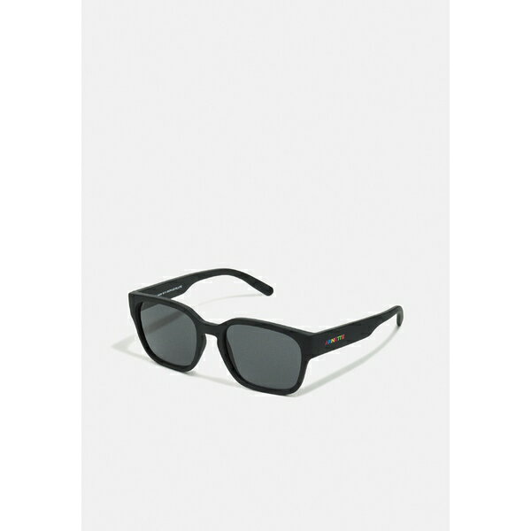 アーネット メンズ サングラス・アイウェア アクセサリー HAMIE - Sunglasses - matte black