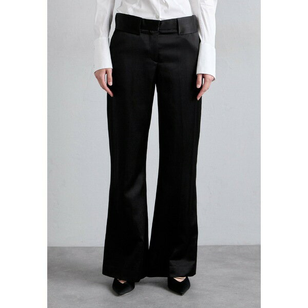 タイガー オブ スウェーデン レディース カジュアルパンツ ボトムス JULI - Trousers - blackのサムネイル