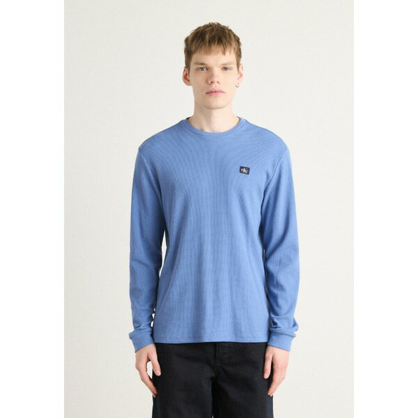 カルバンクライン メンズ サンダル シューズ BADGE - Long sleeved top - dull nile blue