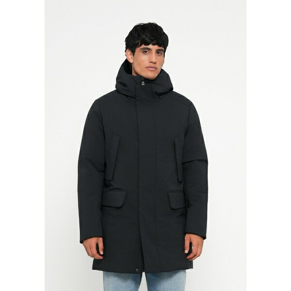 ■トップスサイズ 単位(cm) USサイズ｜胸囲(cm) XS(32-34in)｜84 S(34-36in)｜88 M(36-38in)｜94 L(38-40in)｜100 XL(42-44in)｜106 ■ブランド Save the duck (セーブザダック)■商品名 WILSON - Winter coat - black■素材 73% polyester, 25% viscose, 2% elastane■モデル着用サイズ ■こちらの商品は米国・ヨーロッパからお取り寄せ商品となりますので、 お届けまで10〜14日前後お時間頂いております。 ■各ブランド・商品・デザインによって大きな差異がある場合がございます。 ■あくまで平均的なサイズ表ですので、「参考」としてご利用ください。 ■店内全品【送料無料】です！（※沖縄・離島は別途送料3,240円がかかります）