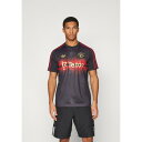 アディダスオリジナルス メンズ バスケットボール スポーツ MANCHESTER UNITED CHINESE NEW YEAR - Print T-shirt...